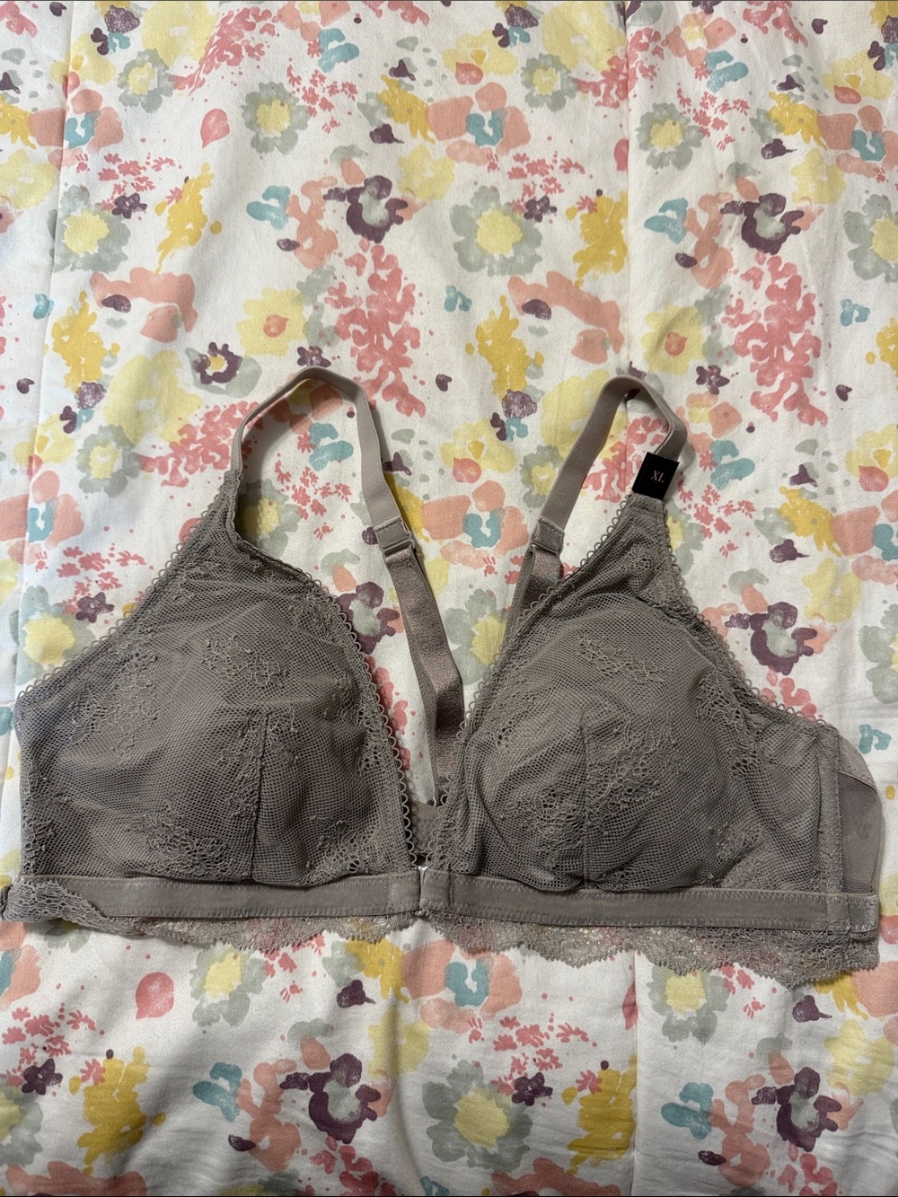 Victoria Secret Lace Wire-Free Bralette - Taupe/Grey (XL)